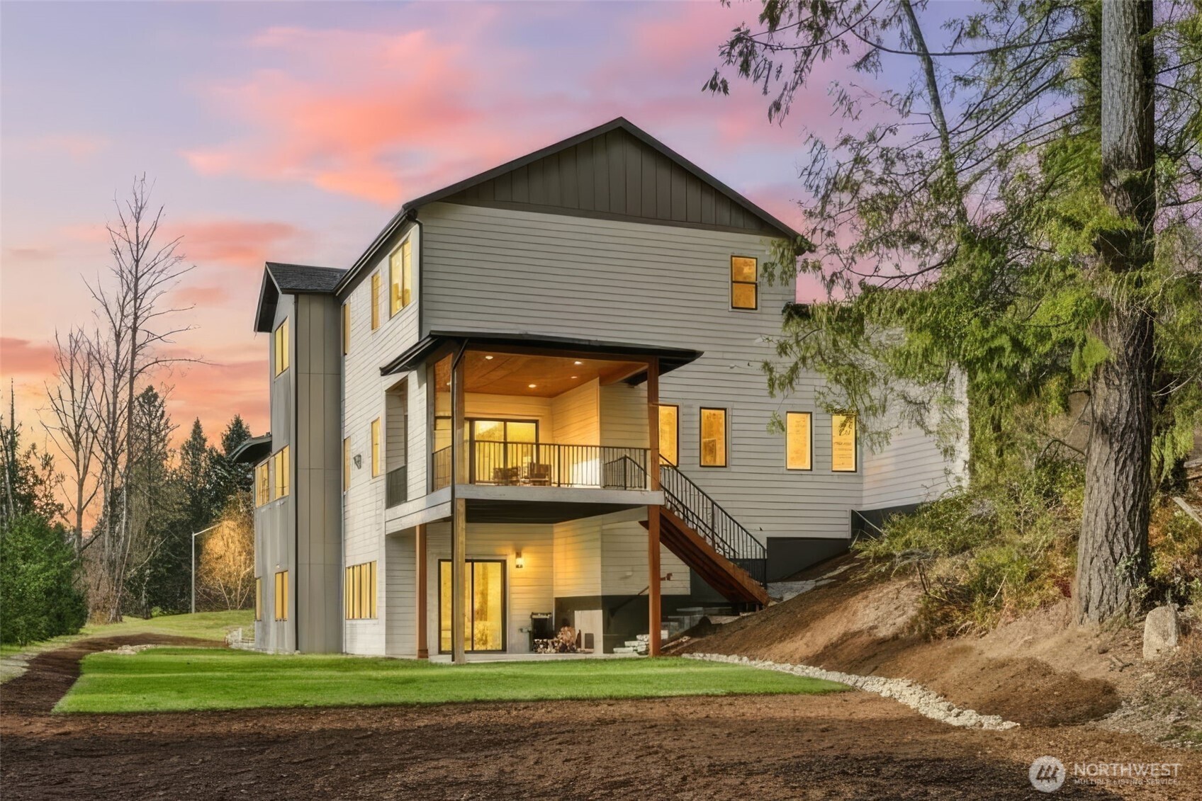 26030 NE 29th Place , Redmond, WA 98053