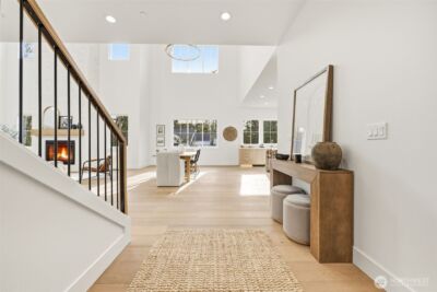 26030 NE 29th Place , Redmond, WA 98053 - Photo 4