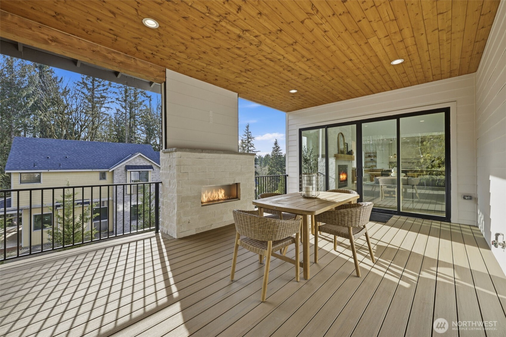 26030 NE 29th Place , Redmond, WA 98053