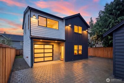 12562 17th Avenue NE #B, Seattle, WA 98125 - Photo 1