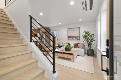 12562 17th Avenue NE #B, Seattle, WA 98125 - Photo 3