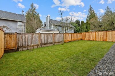 12562 17th Avenue NE #B, Seattle, WA 98125 - Photo 32