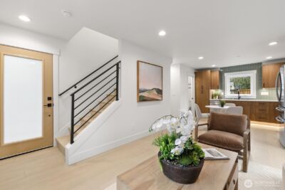 12562 17th Avenue NE #B, Seattle, WA 98125 - Photo 4