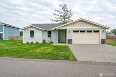 958 Walker Avenue , Oak Harbor, WA 98277