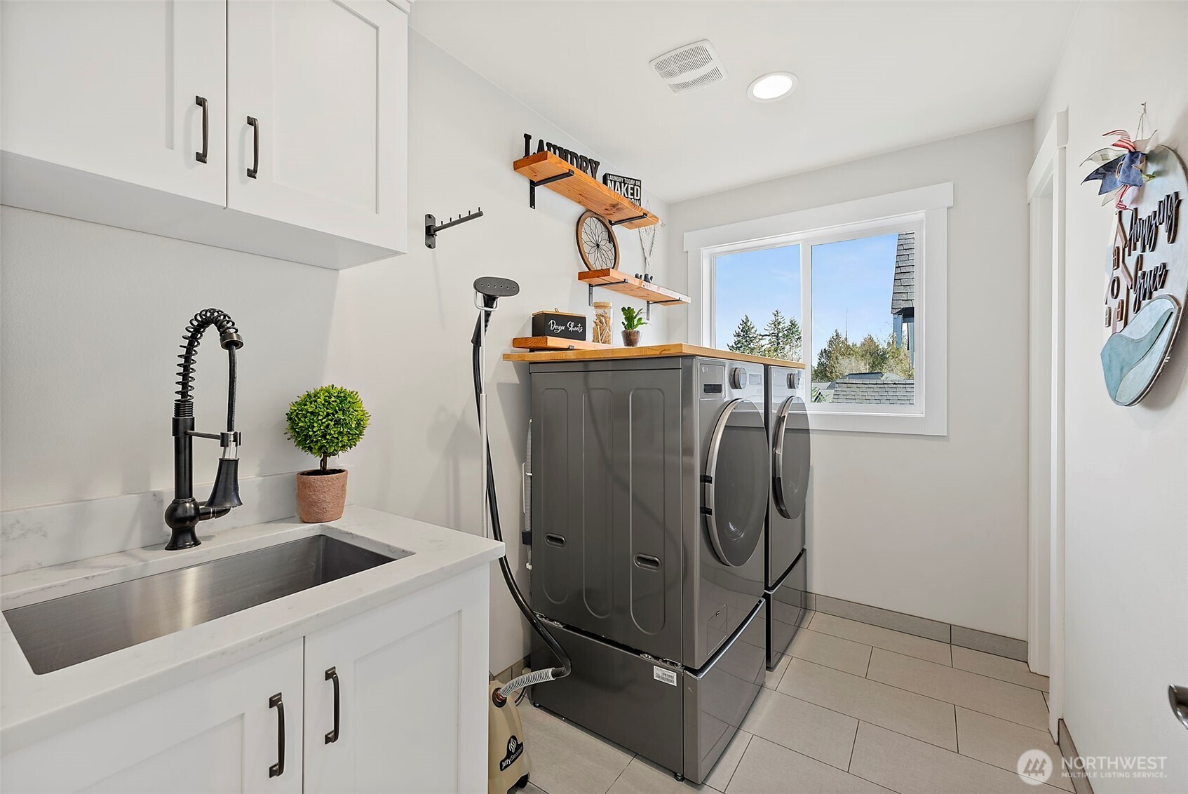 6304 76th Street E, Puyallup, WA 98371