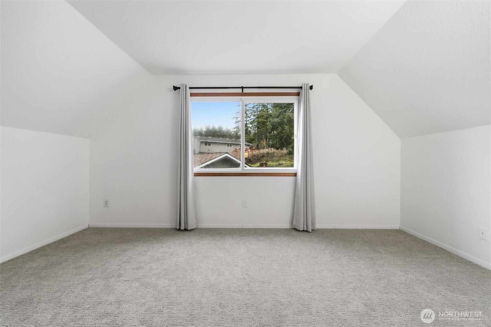 26224 14th Place S, Des Moines, WA 98198