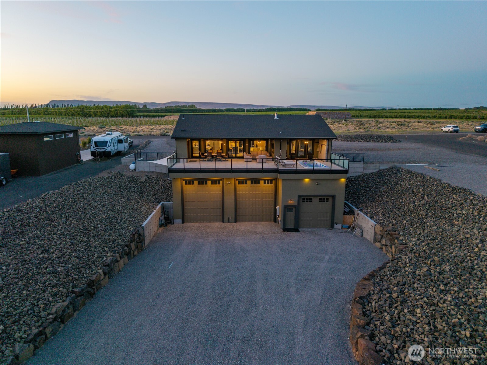 111 Wren Loop SW, Mattawa, WA 99349