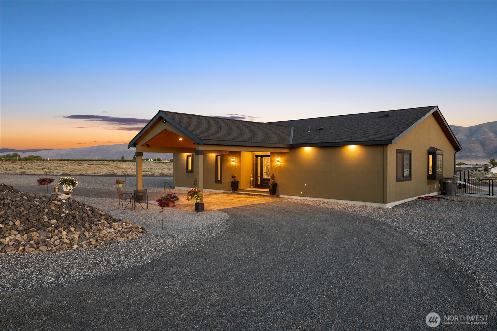 111 Wren Loop SW, Mattawa, WA 99349