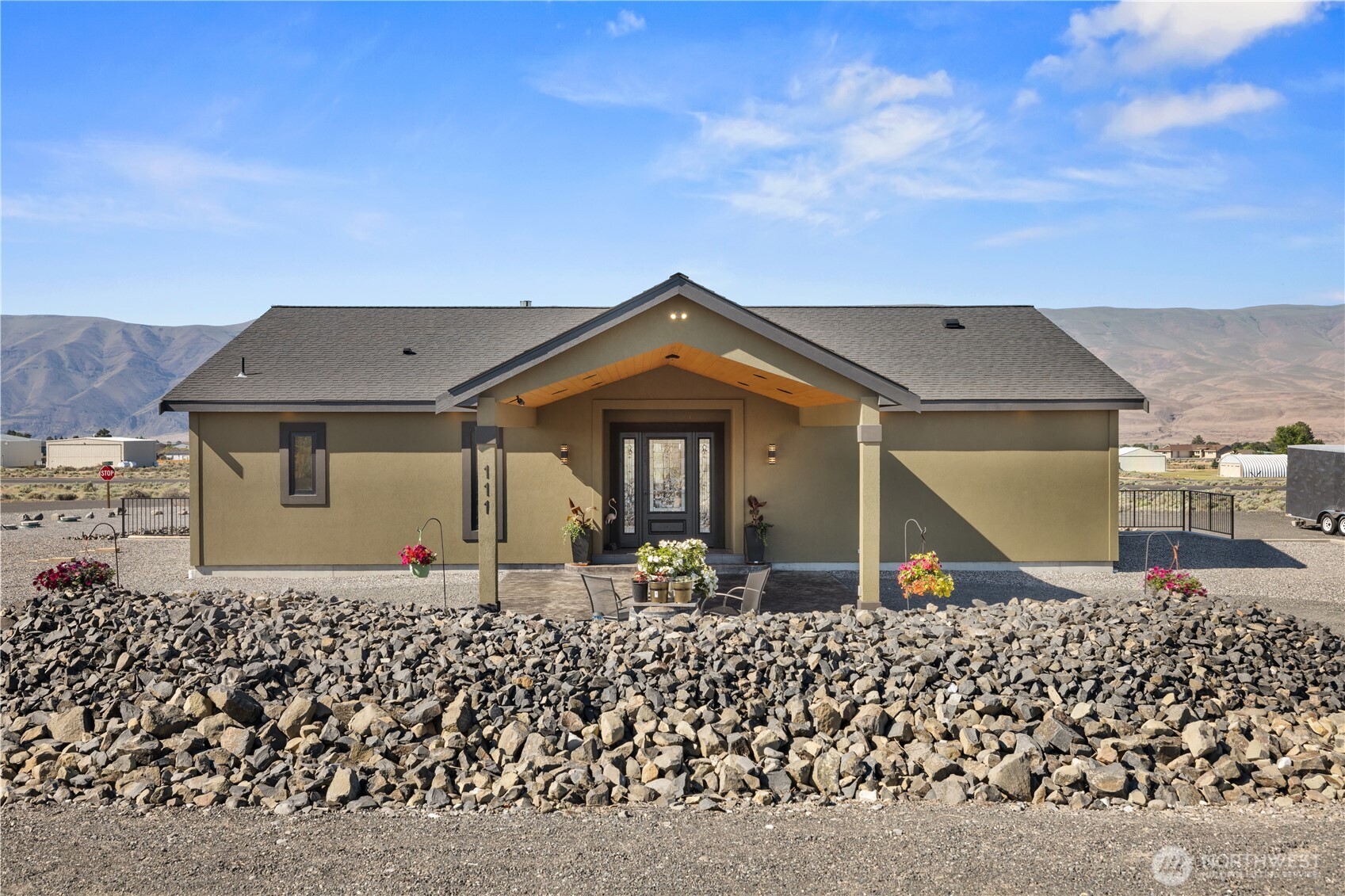111 Wren Loop SW, Mattawa, WA 99349