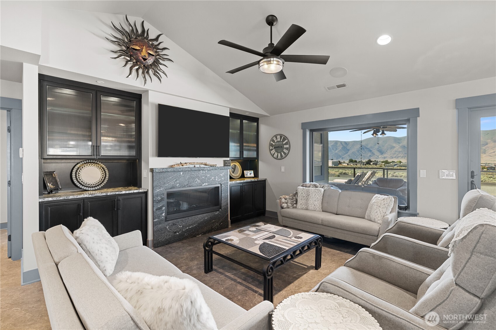 111 Wren Loop SW, Mattawa, WA 99349