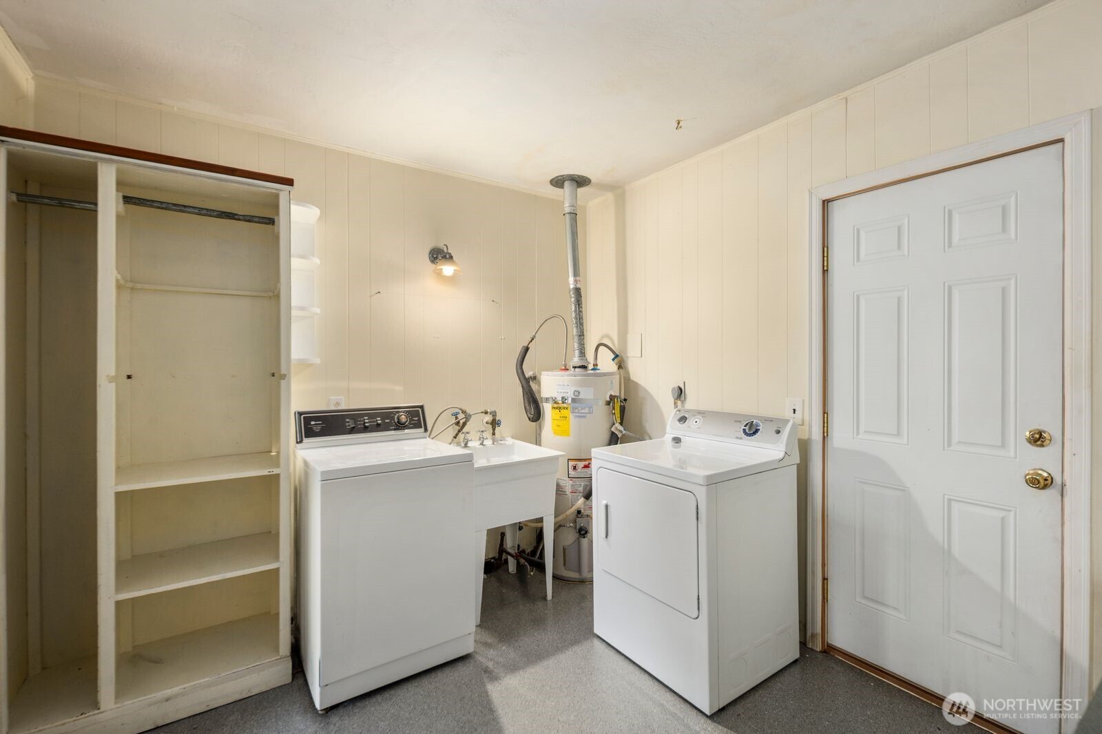 2108 E 24th Street , Bremerton, WA 98310