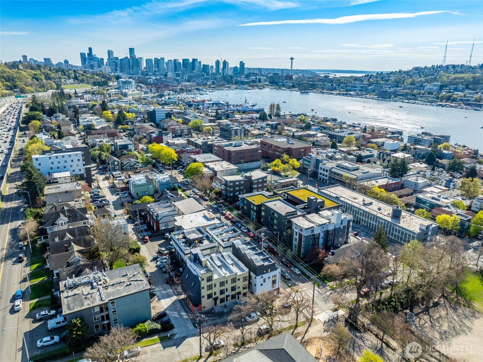 261 E Louisa Street , Seattle, WA 98102