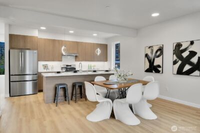 261 E Louisa Street , Seattle, WA 98102 - Photo 5