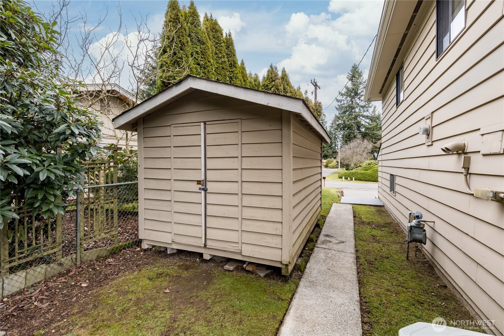 14203 SE 179th Place , Renton, WA 98058