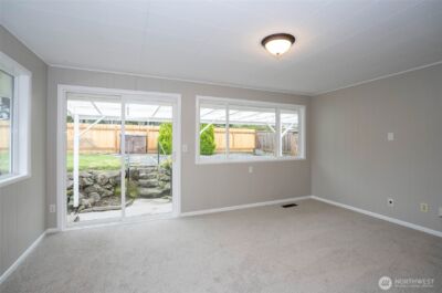 4403 Soundview Drive W, University Place, WA 98466 - Photo 16