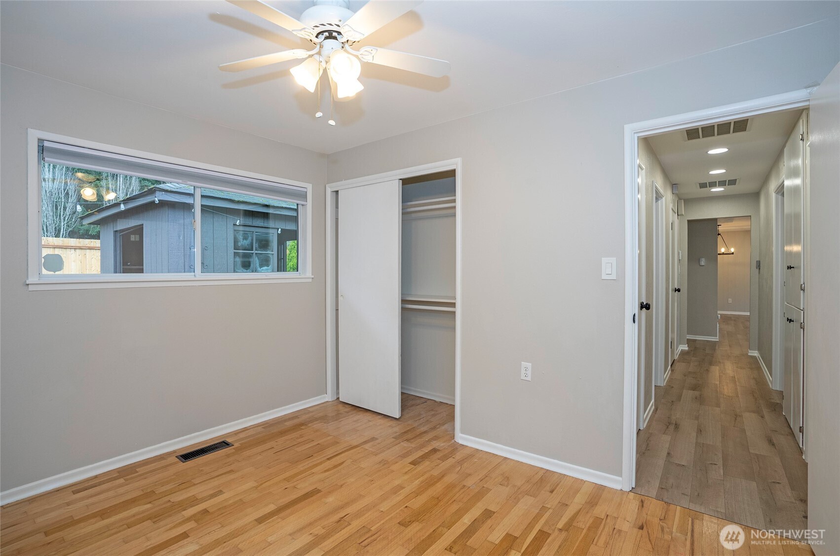 4403 Soundview Drive W, University Place, WA 98466