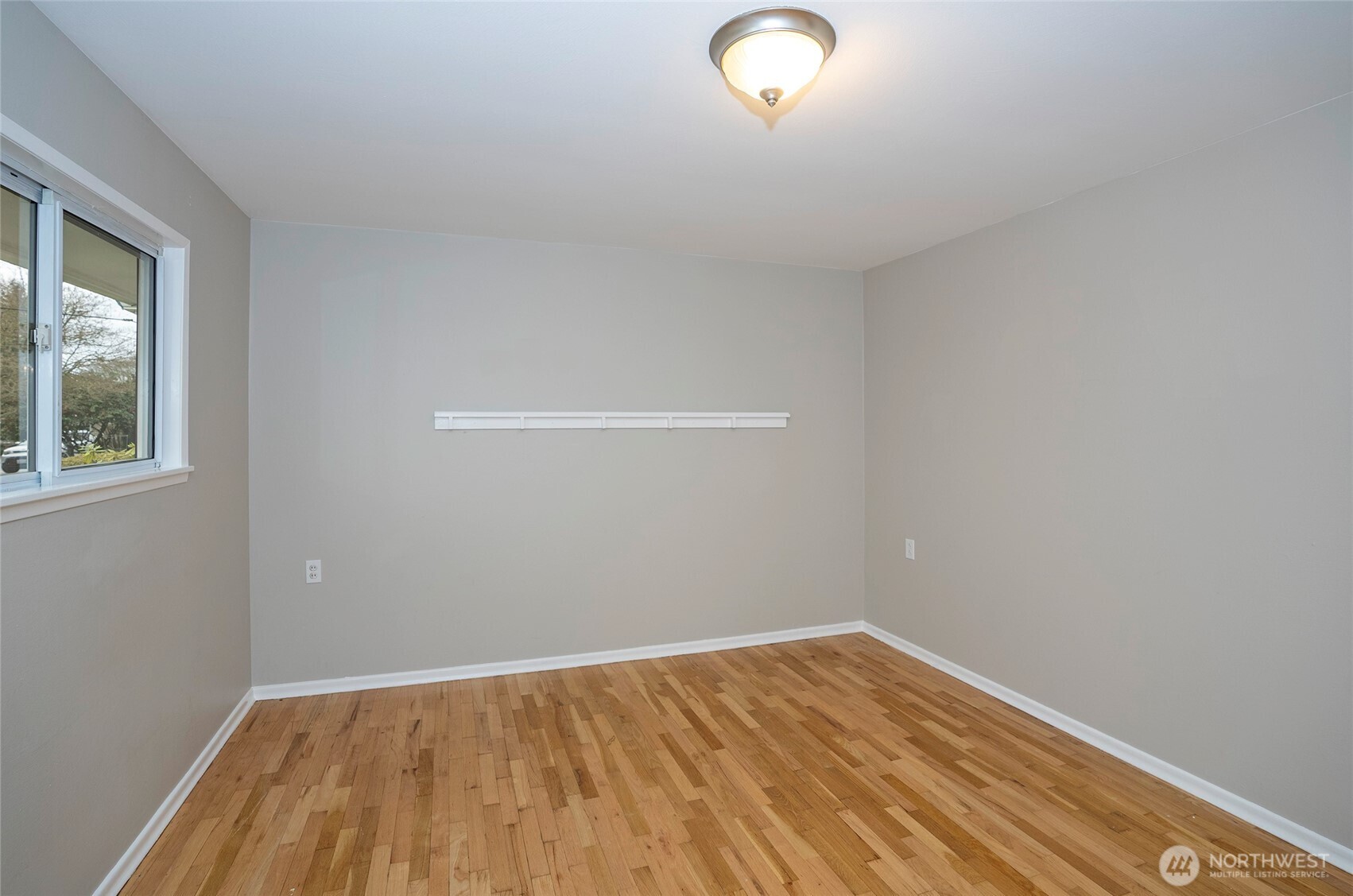 4403 Soundview Drive W, University Place, WA 98466