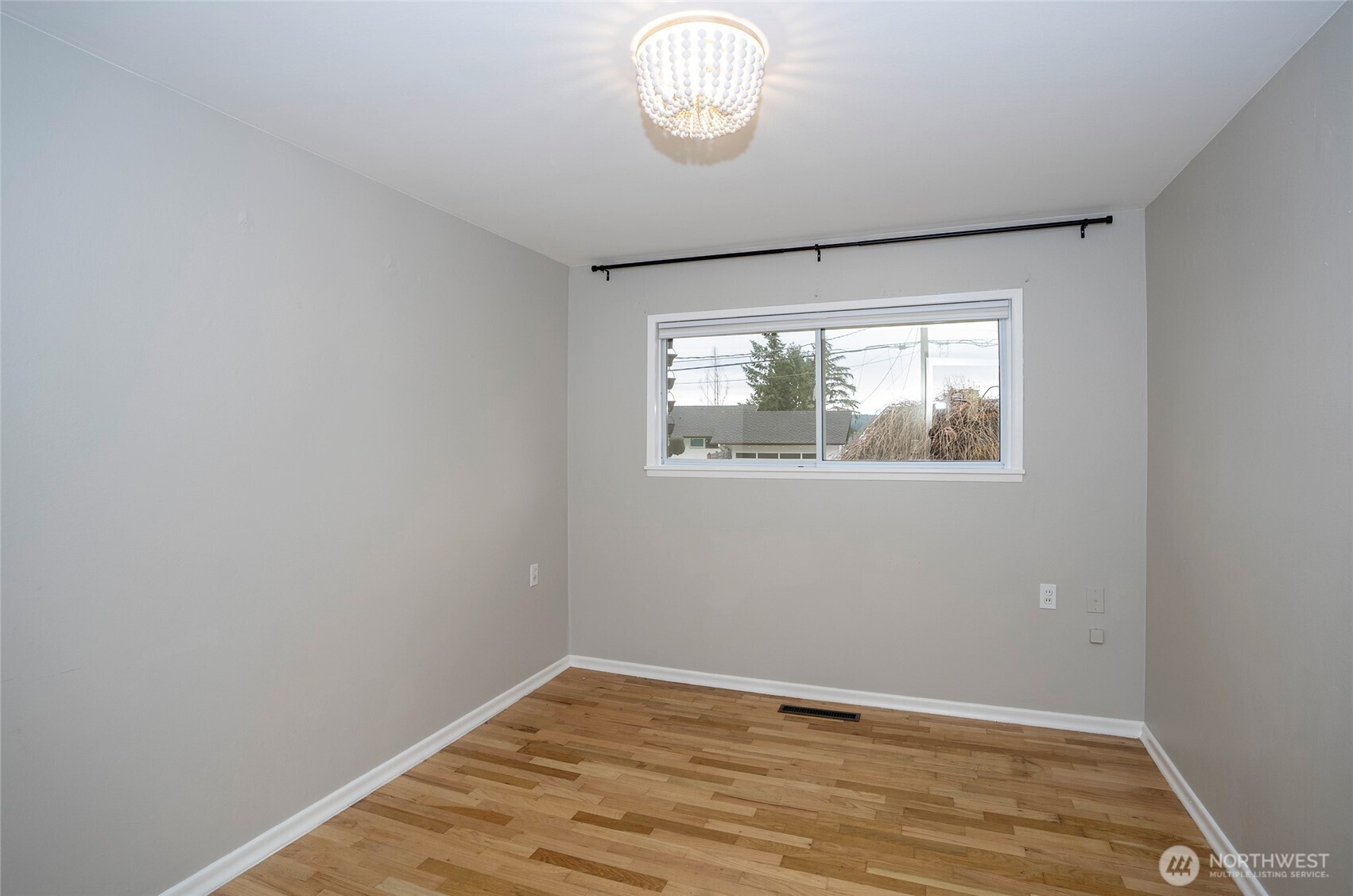 4403 Soundview Drive W, University Place, WA 98466