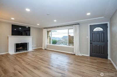 4403 Soundview Drive W, University Place, WA 98466 - Photo 5