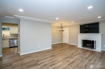 4403 Soundview Drive W, University Place, WA 98466 - Photo 8