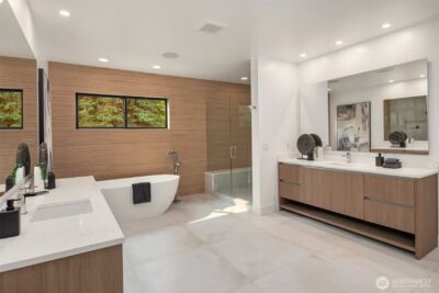 10411 NE 28th Place , Bellevue, WA 98004 - Photo 19