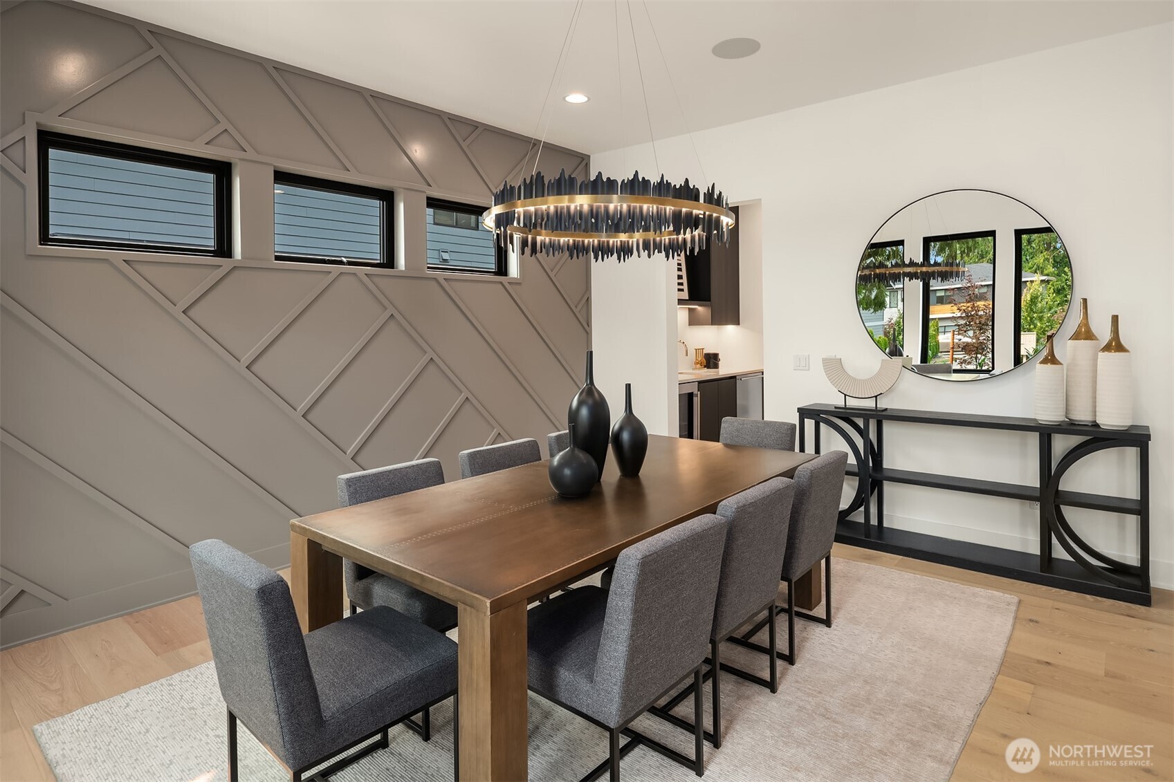 10411 NE 28th Place , Bellevue, WA 98004