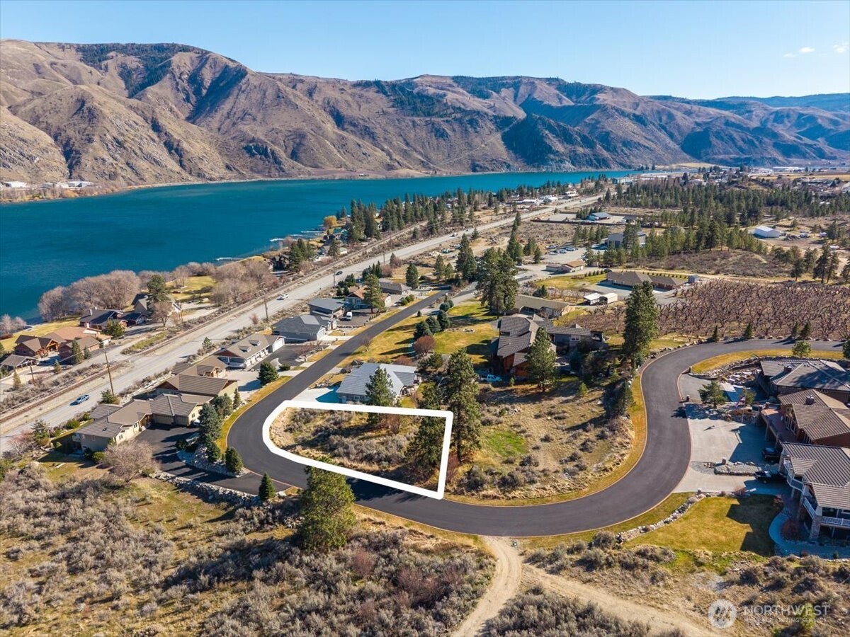 15315 Lakeview Street , Entiat, WA 98822