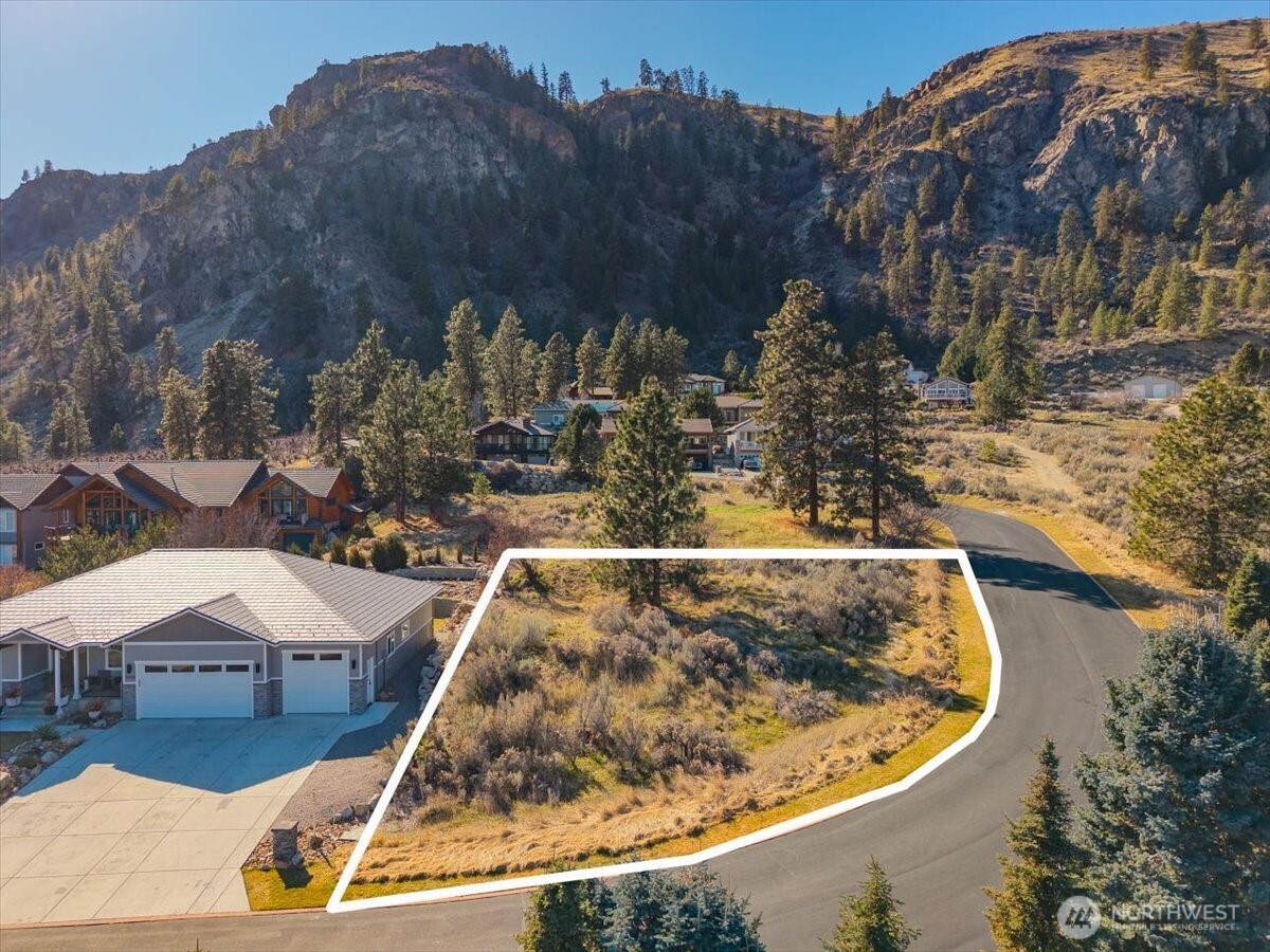 15315 Lakeview Street , Entiat, WA 98822