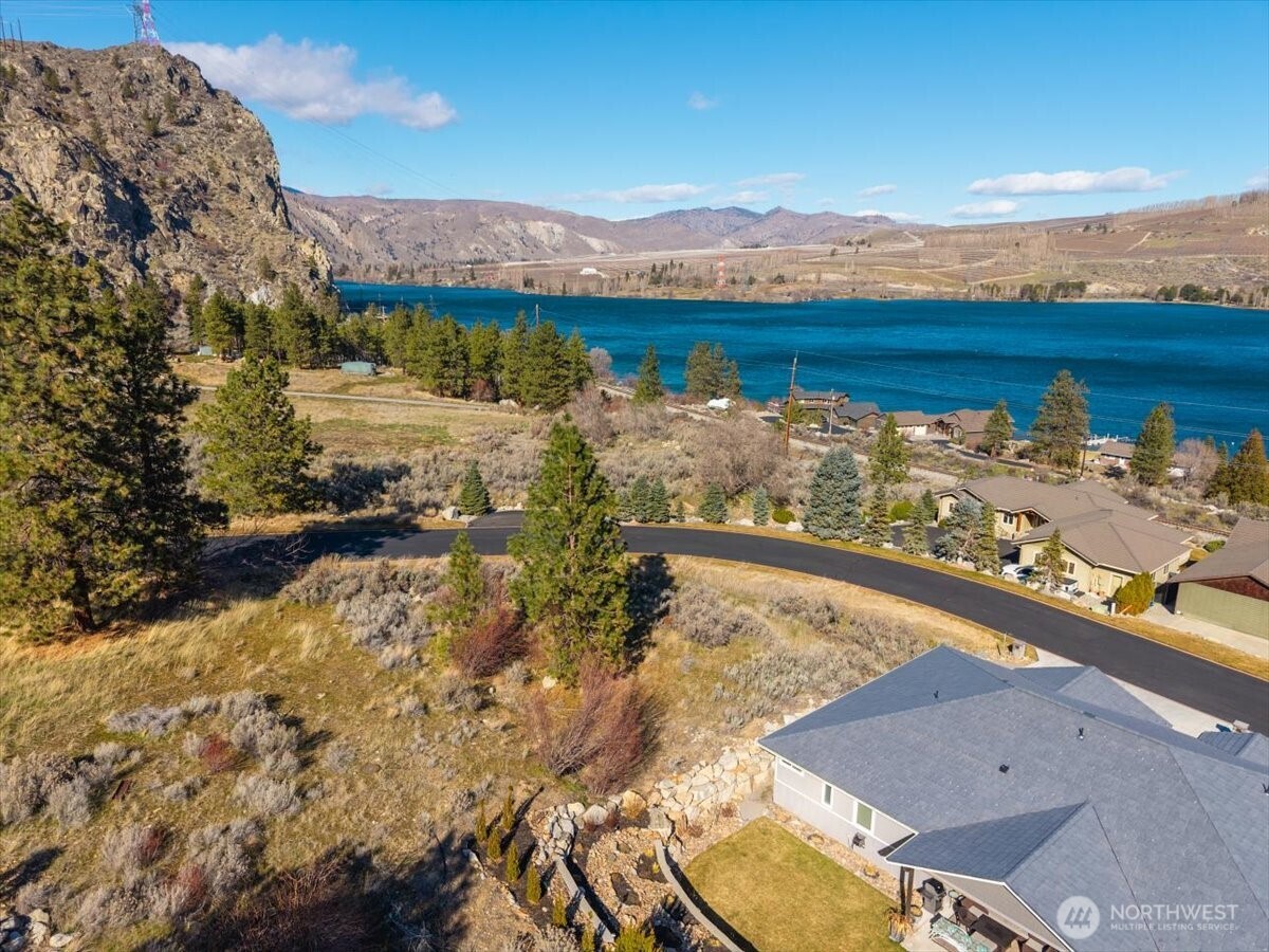15315 Lakeview Street , Entiat, WA 98822