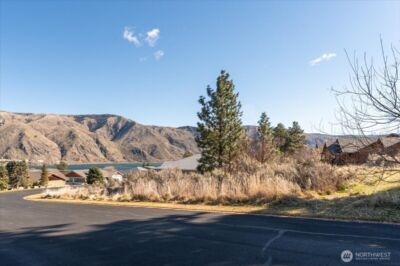 15315 Lakeview Street , Entiat, WA 98822 - Photo 8
