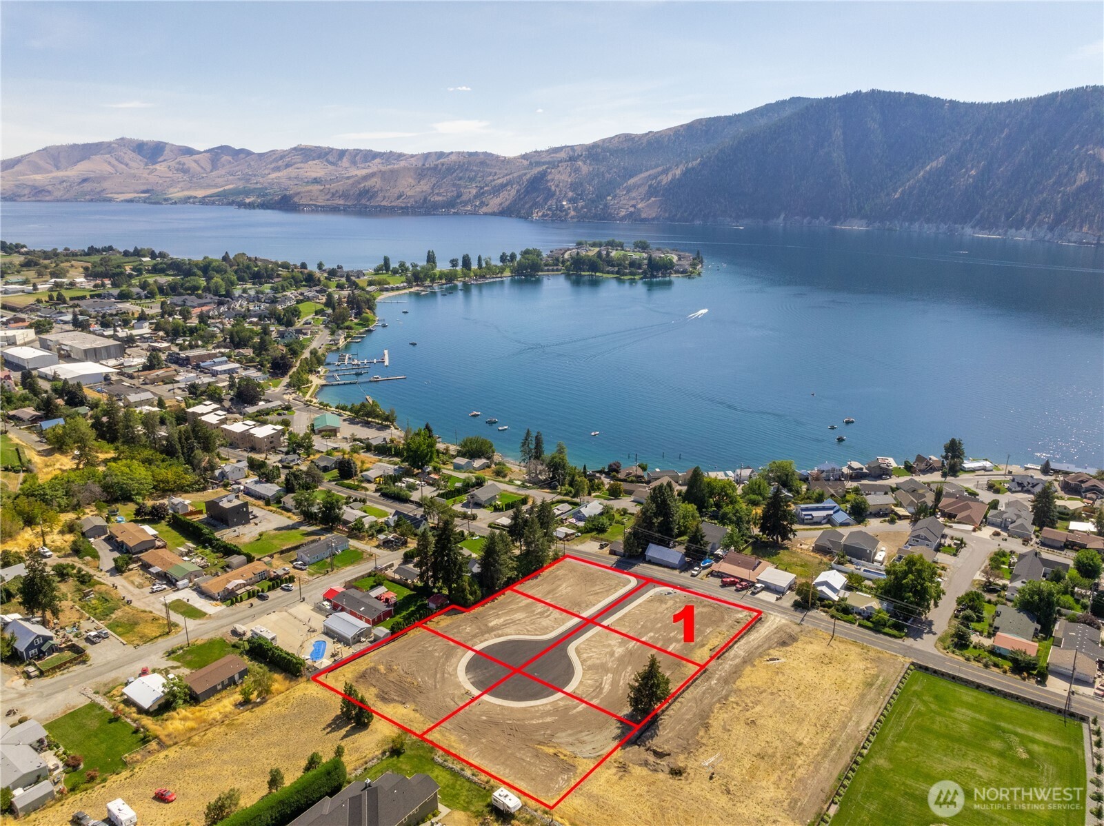 15 Indigo Lane , Manson, WA 98831