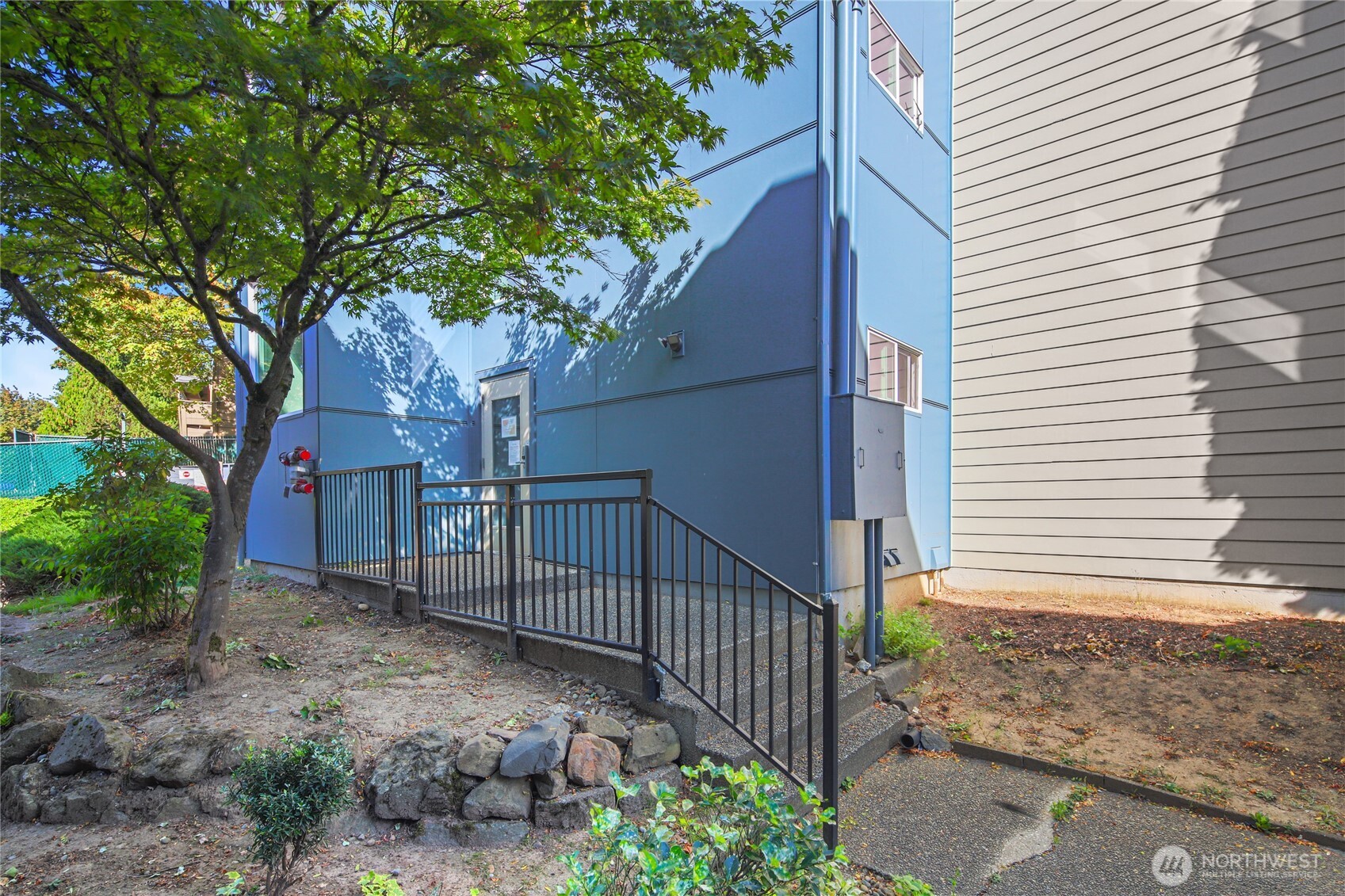 15156 65th Avenue S #1012, Tukwila, WA 98188