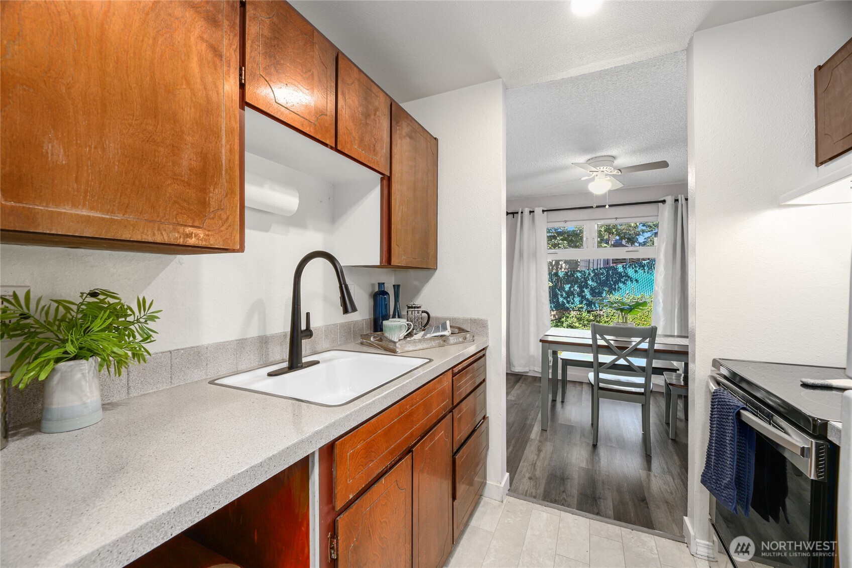 15156 65th Avenue S #1012, Tukwila, WA 98188