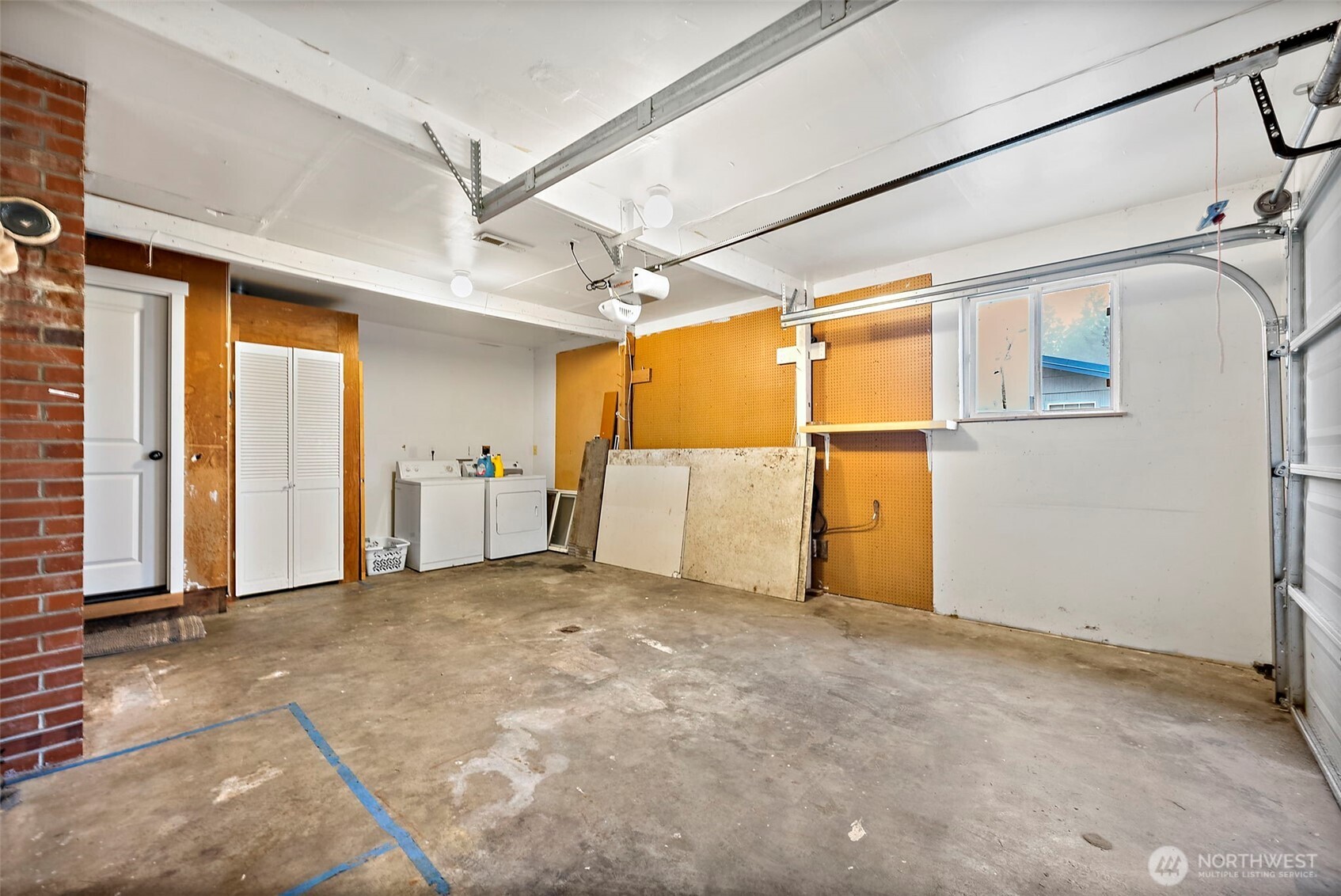 2949 S Bay Road NE, Olympia, WA 98506