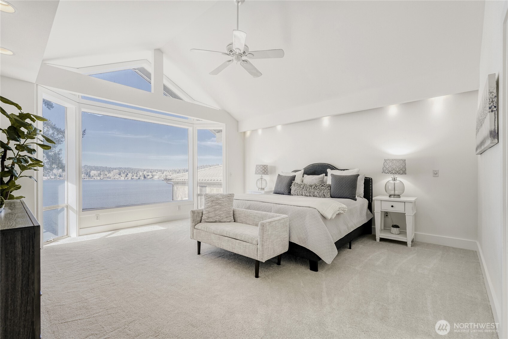 16035 Inglewood Road NE, Kenmore, WA 98028