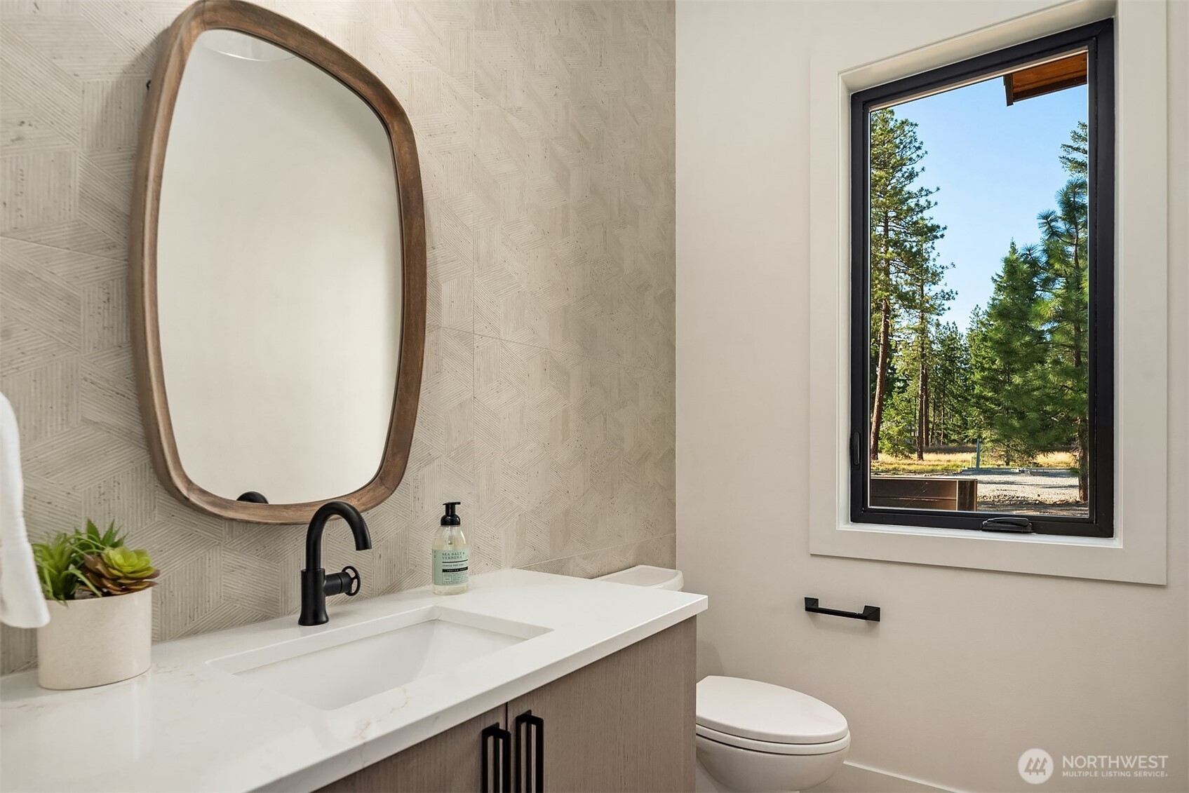 1971 Wanawish Loop , Cle Elum, WA 98922