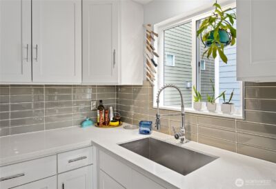 215 Hubbard Road , Lynnwood, WA 98036 - Photo 9