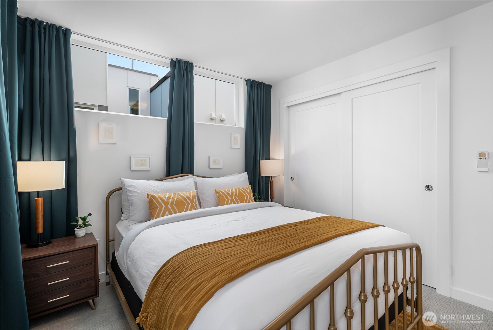 1728 11th Avenue #A, Seattle, WA 98122-2458