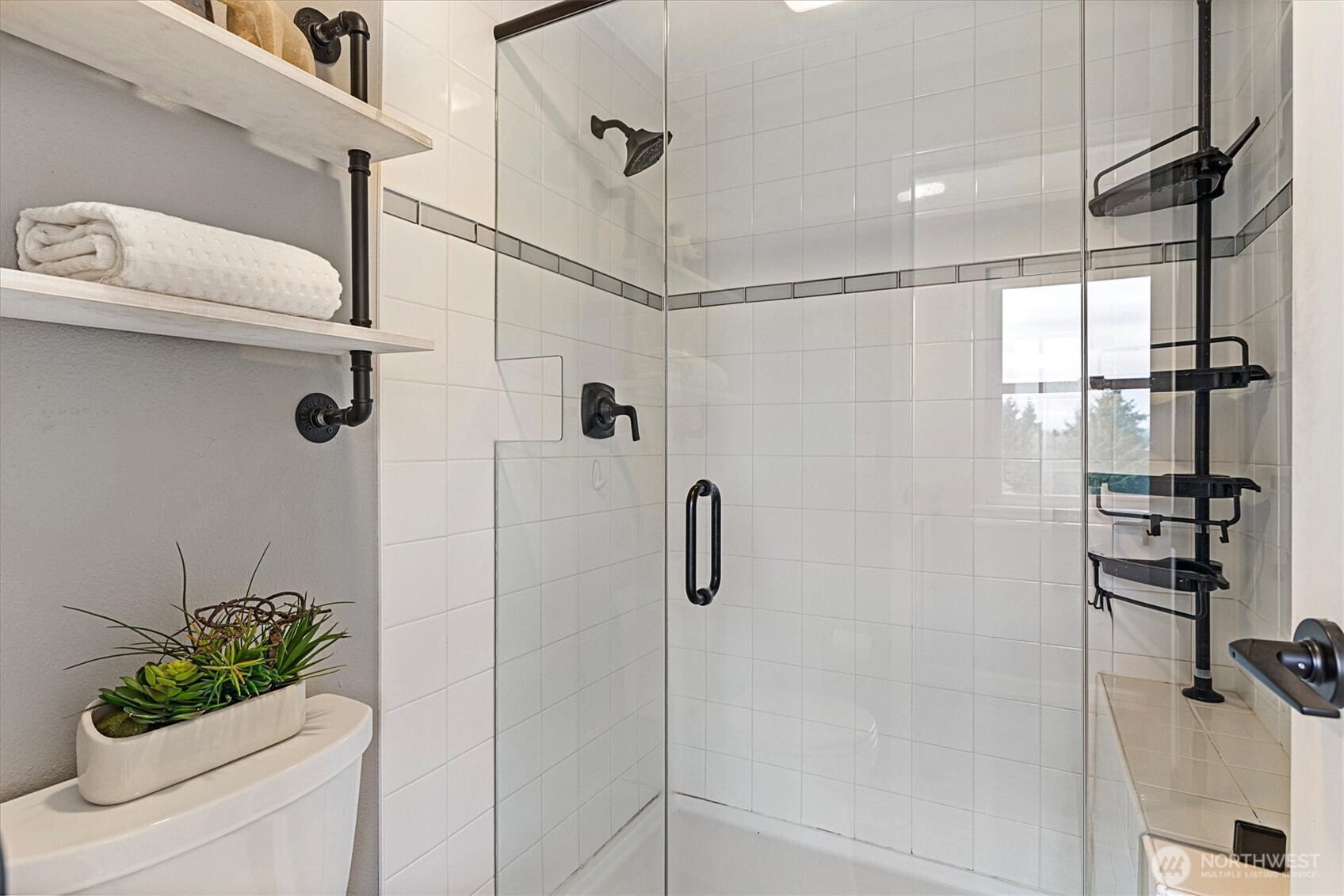 1447 20th Avenue SW, Puyallup, WA 98371