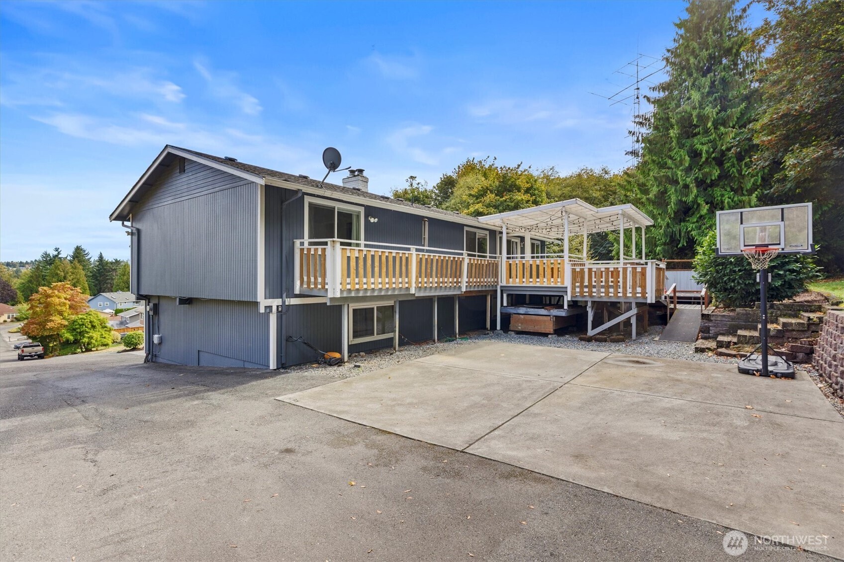 1447 20th Avenue SW, Puyallup, WA 98371