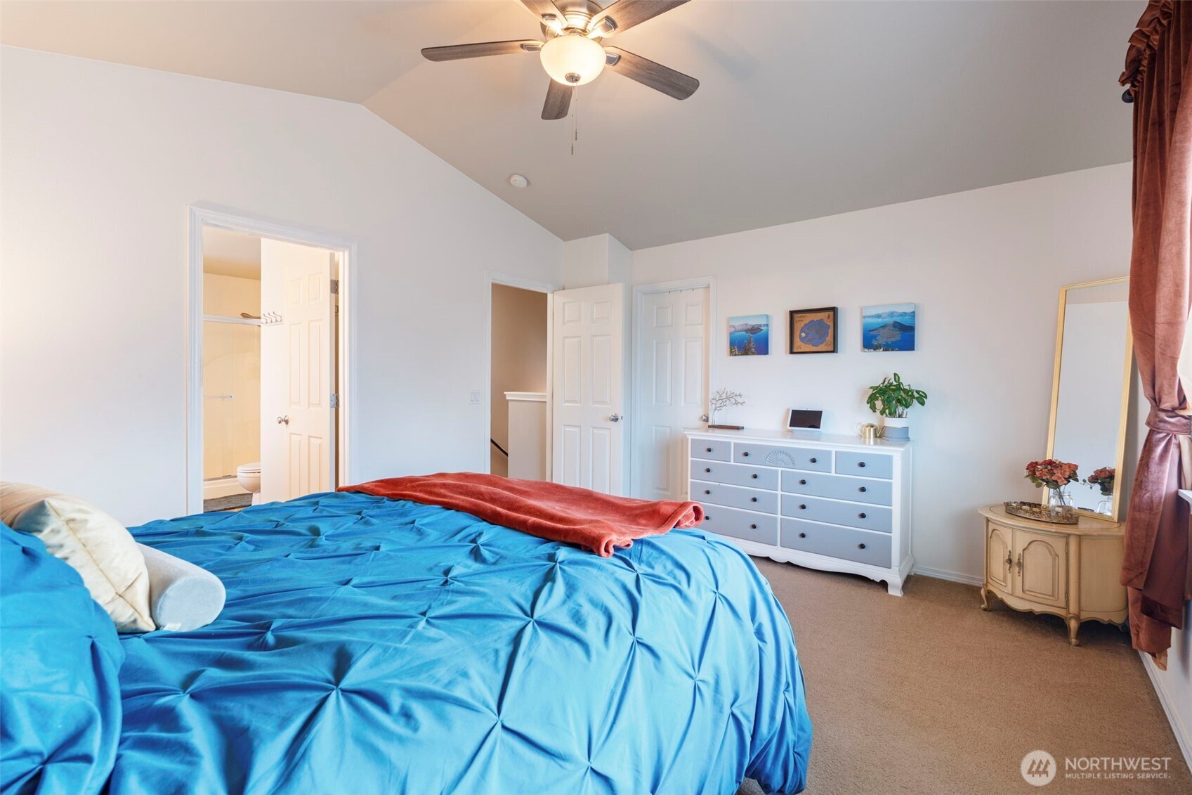 2201 Cooper Crest Street NW, Olympia, WA 98502