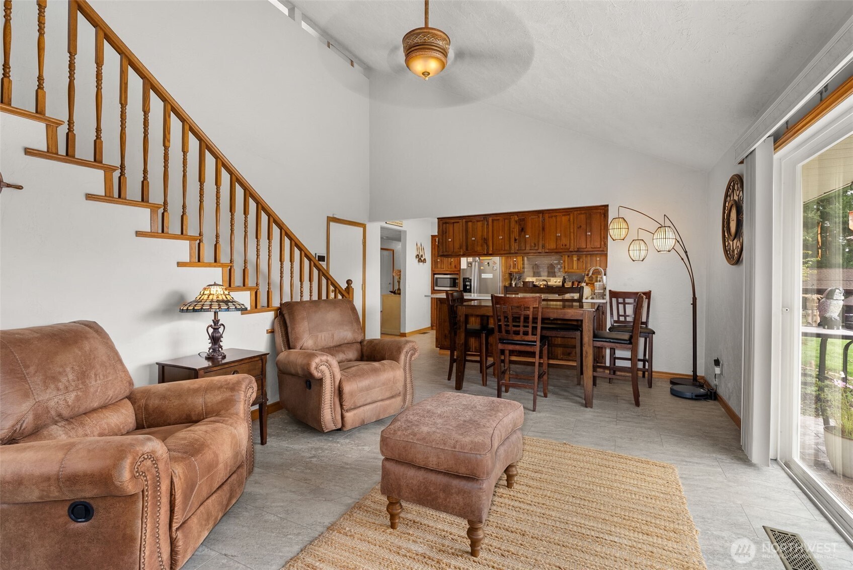 126 Riverview Drive , Chehalis, WA 98532