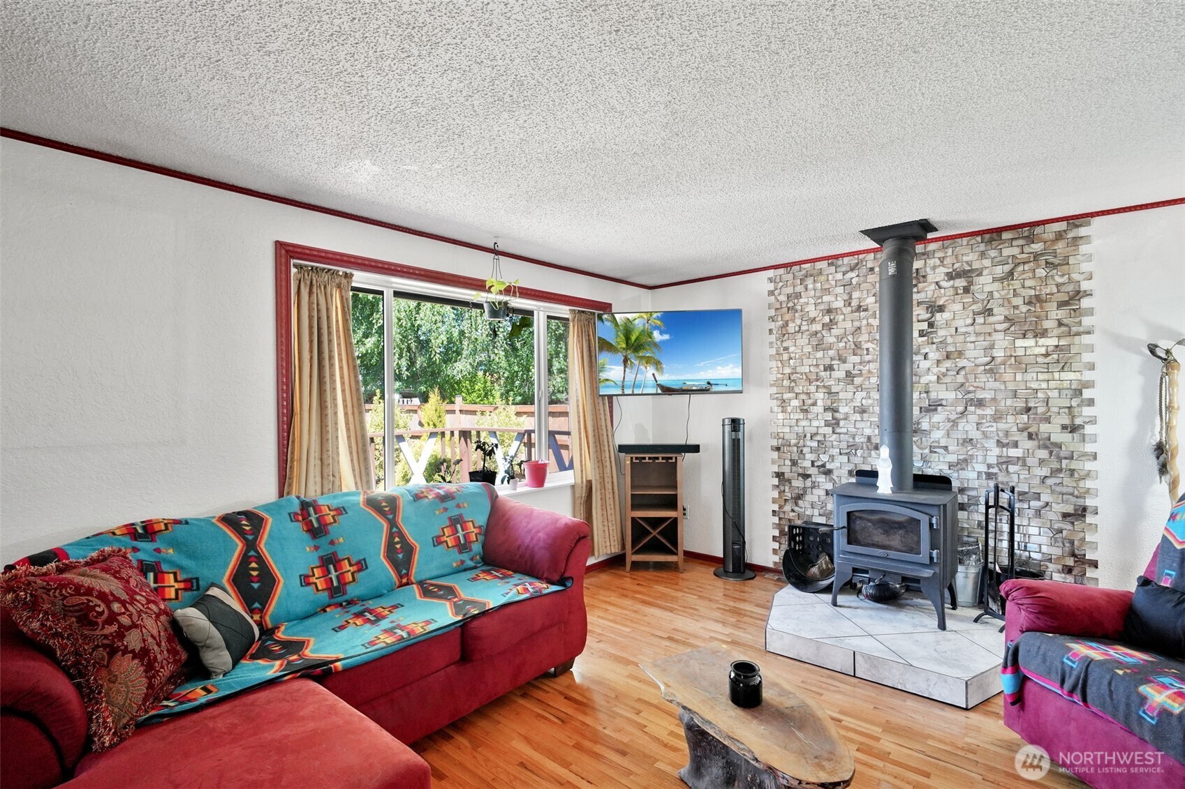 6965 E E Street , Tacoma, WA 98404