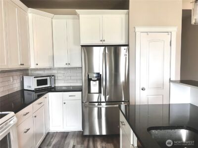 1120 E Mt Adams St. , Othello, WA 99344 - Photo 12