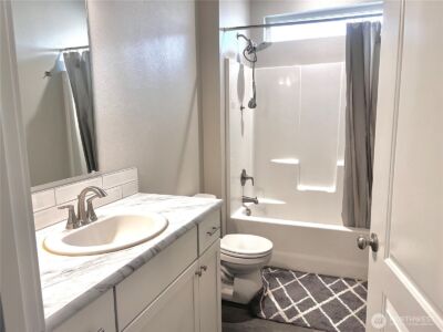 1120 E Mt Adams St. , Othello, WA 99344 - Photo 13