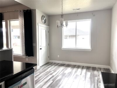 1120 E Mt Adams St. , Othello, WA 99344 - Photo 7