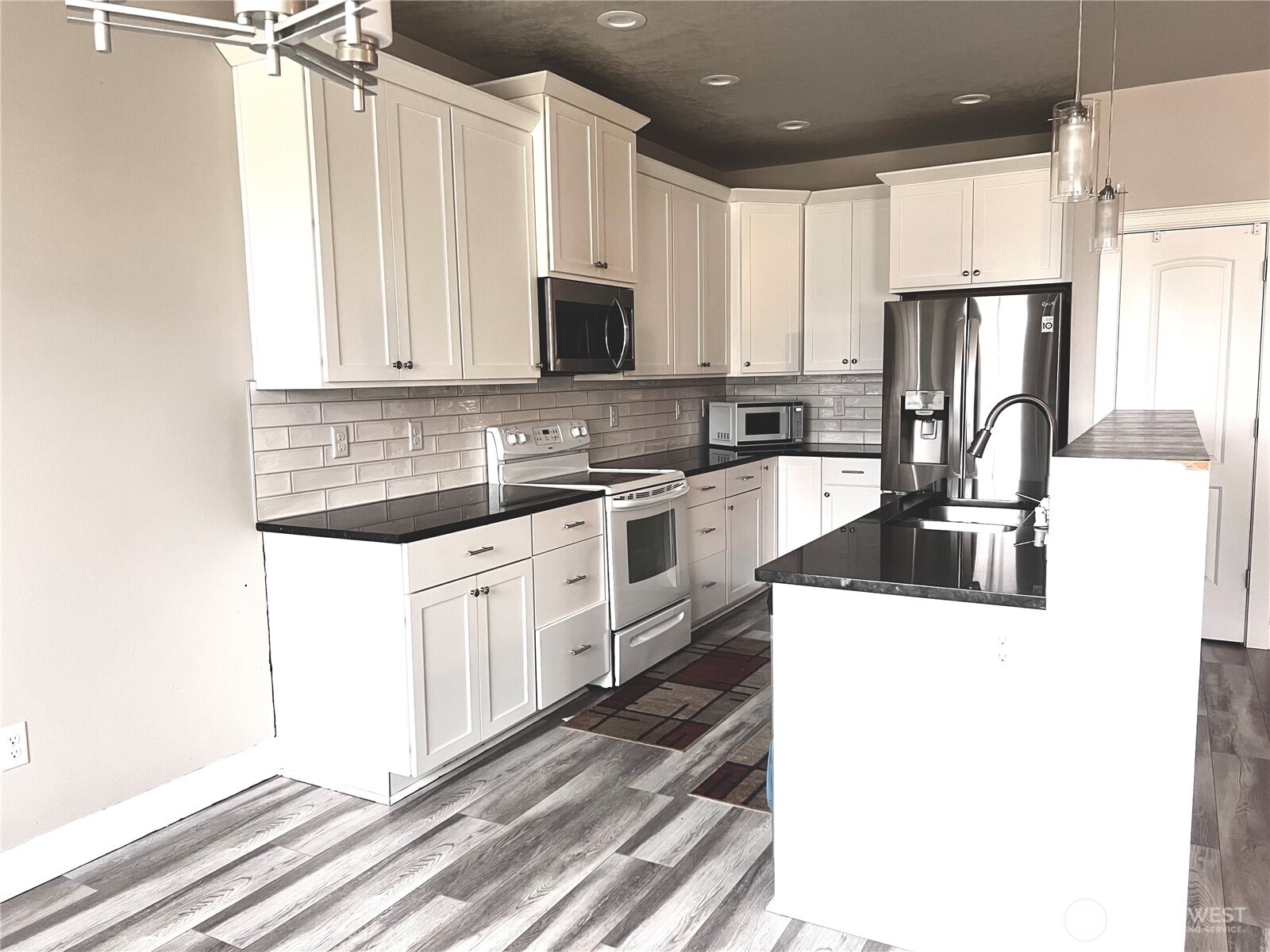 1120 E Mt Adams St. , Othello, WA 99344