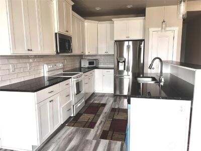 1120 E Mt Adams St. , Othello, WA 99344 - Photo 9