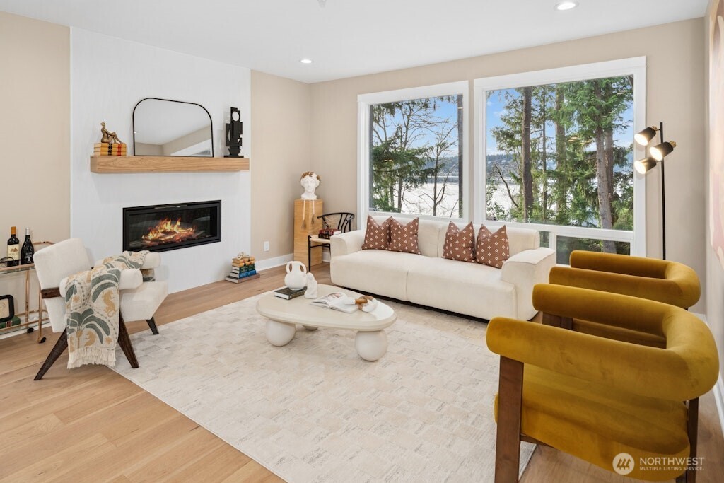 19221 SE 25th Street , Sammamish, WA 98075