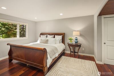 2414 79th Avenue NE, Medina, WA 98039 - Photo 19